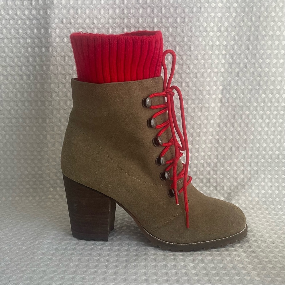 RENVY Hiking Boot Taupe Suede Nordic Style Timberlandish Women Sz 7M #594 - Picture 2 of 14